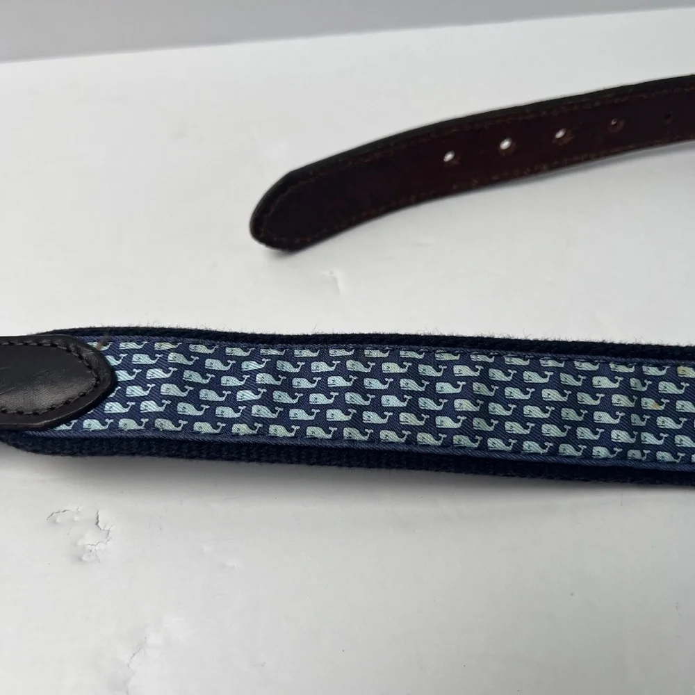 Vineyard Vines Whale Blue Belt 24 waist